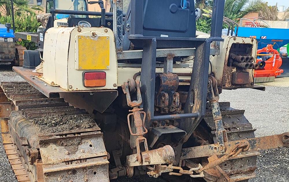 Trattore cingolato LAMBORGHINI C674 usato