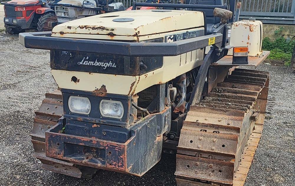 Trattore cingolato LAMBORGHINI C674 usato
