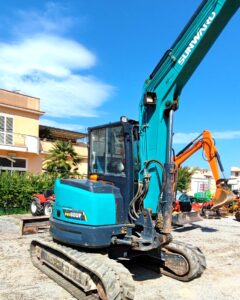 Escavatore cingolato SUNWARD SWE 60UF usato